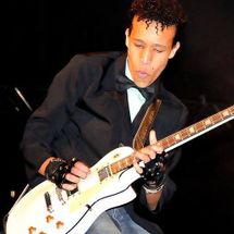 Foto de R.L.X. Remember Lying