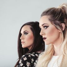 Foto de Megan And Liz