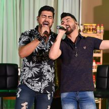 Foto de Mateus Ferraz e Thiago