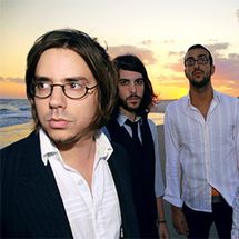 Foto de As Tall As Lions