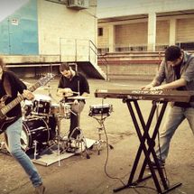 Foto de Distorted Harmony