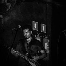 Foto de Bastilha Em Queda