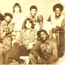 Foto de KC And The Sunshine Band