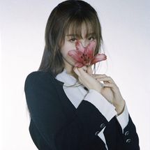 Foto de Esther Yu (虞书欣)