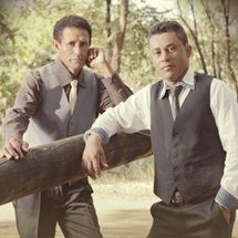 Foto de Dupla Resgatando Valores