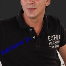 Foto de Adriano Jr.