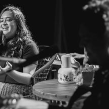 Foto de Symmara Fernandes