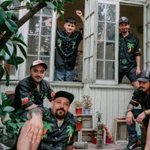 Foto de Anarkia Tropikal