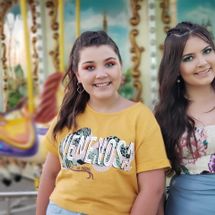 Foto de Larissa e Isabela