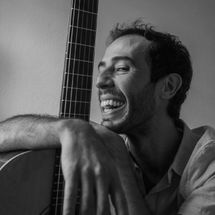 Foto de leo árvores