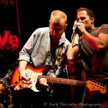 Foto de Bronze Radio Return