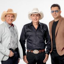 Foto de Trio Parada Dura