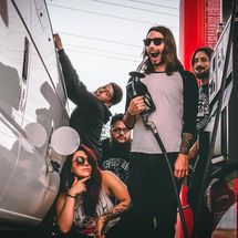 Foto de Gallows Bound