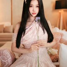 Foto de Esther Yu (虞书欣)