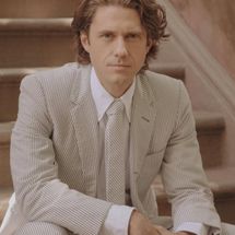 Foto de Aaron Tveit
