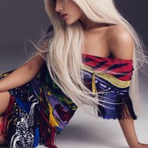 Pin de AB em arianaosi  Letras ariana grande, Ariana grande imagens, Ariana