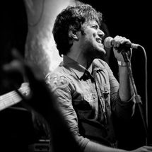 Foto de João e Os Poetas de Cabelo Solto