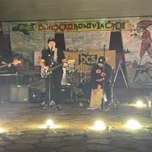 Foto de What's Your Name?