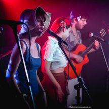 Foto de Gregos e Baianos