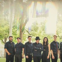 Foto de The Family Crest