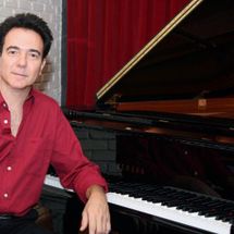 Foto de Luciano Alves e Bettina Graziani