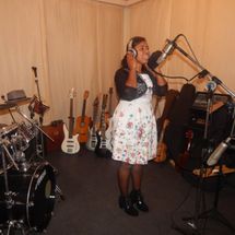 Foto de Cantora Gislaine Lilian