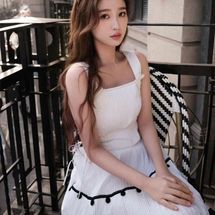 Foto de Esther Yu (虞书欣)