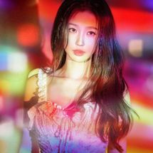 Foto de Esther Yu (虞书欣)