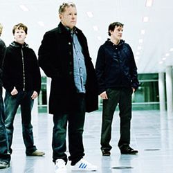 Foto do artista New Order