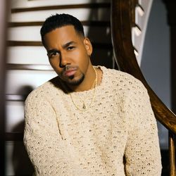Foto do artista Romeo Santos