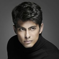 Foto do artista Victor Garcia