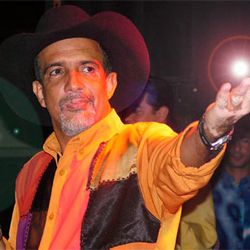 Foto do artista Edigar Mão Branca