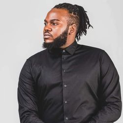 Foto do artista Claúdio Ismael