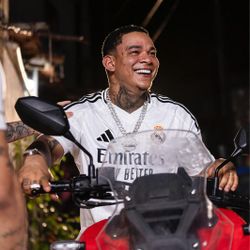 Foto do artista Aldair Playboy