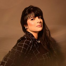 Foto do artista Fernanda Brum