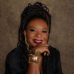 Foto do artista Margareth Menezes