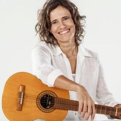 Foto do artista Zélia Duncan