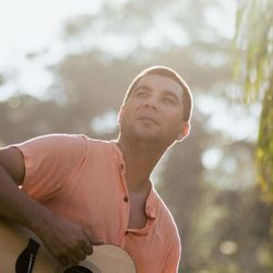 Foto do artista Jamil Pereira