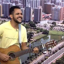 Foto do artista Pedro Luan