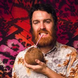 Foto do artista Chet Faker