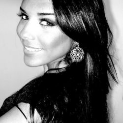 Foto do artista Israela Claro