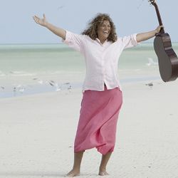Foto do artista Denise de Kalafe