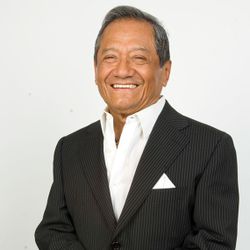 Foto do artista Armando Manzanero