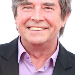 Foto do artista John Paul Young