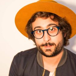 Foto do artista Zeeba