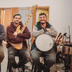 Foto do artista Otro Tavella y los Embajadores del Buen Gusto