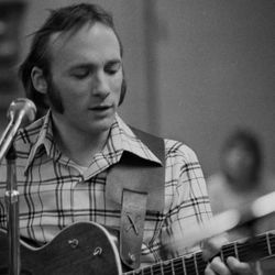 Foto do artista Stephen Stills