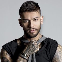 Foto do artista Lucas Lucco