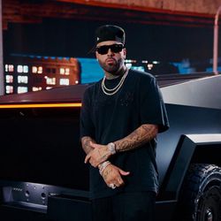 Foto do artista Nicky Jam