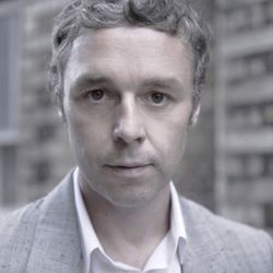 Foto do artista Baxter Dury
